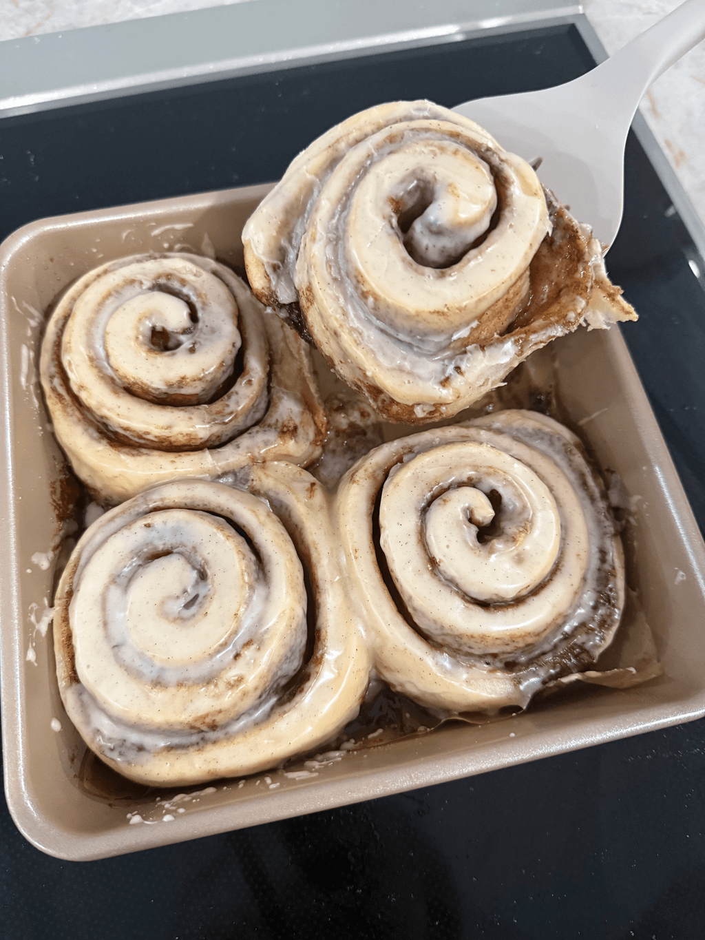 sourdough cinnamon rolls